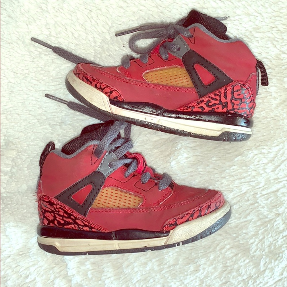 Very USED Jordan’s 6C